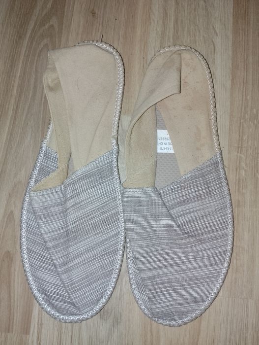 Espadryle hiszpańskie buty 42 43 letnie
