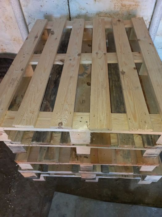 Palety drewniane