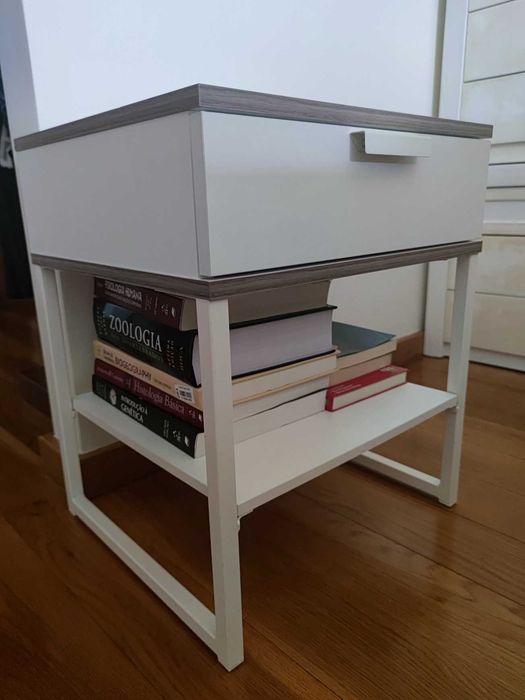 Mesa de cabeceira / Mesa apoio quarto | NOVO