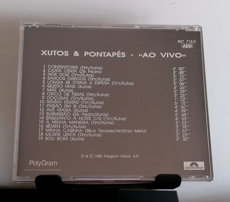 Xutos e Pontapés Ao Vivo