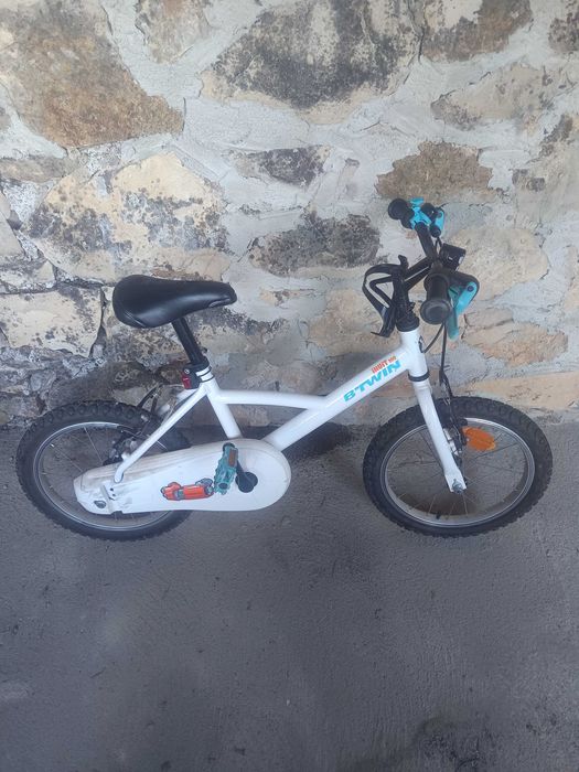 Vendo bicicleta de criança em bom estado. Zona Batalha/ Porto de Mós.