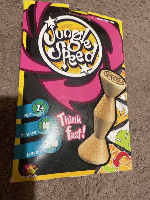 Gra zręcznościowa na spostrzegawczość doJungle Speed