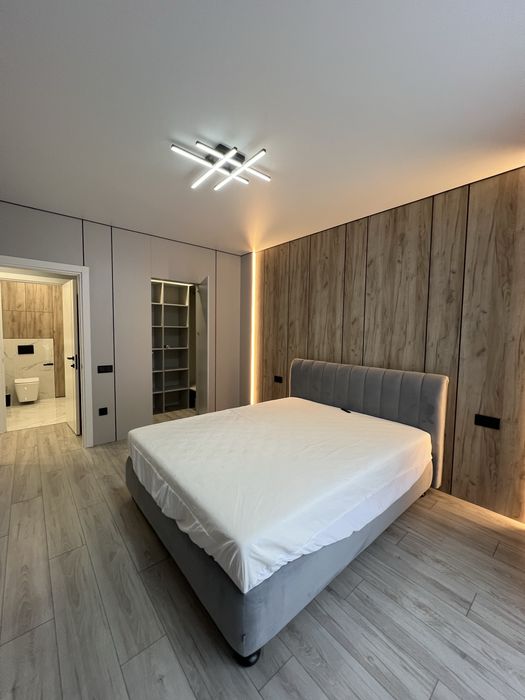 Оренда 2 кімнатної квартири + кухня студія.  Перша здача.