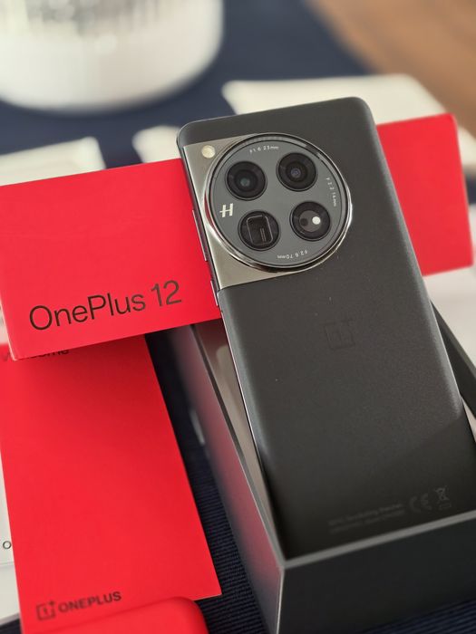 OnePlus 12 16GB/512GB, 256 Brand New. Exchange/Trade-in. Invoice, Warranty64297765168514123