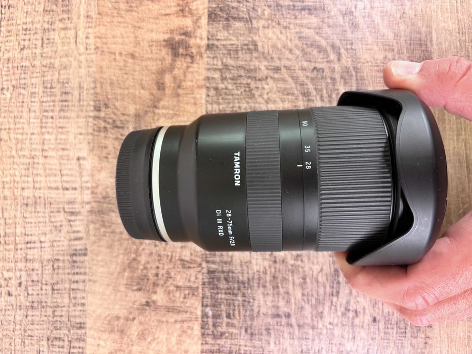 Tamron 28-75 mm f/2.8 Di III RXD – Sony E | Stan bardzo