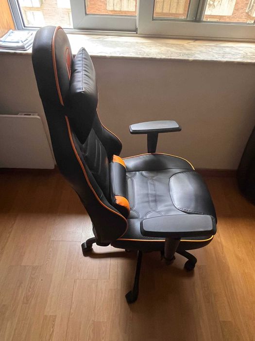 Cougar Fusion S Cadeira Gaming Preta/Laranja