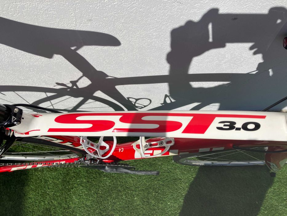 Fuji Carbono Shimano 105