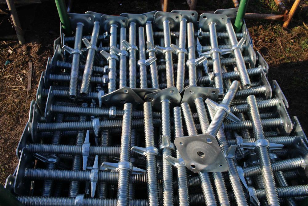 Rusztowanie elewacyjne plettac 12x6m powierzchnia robocza 72m2