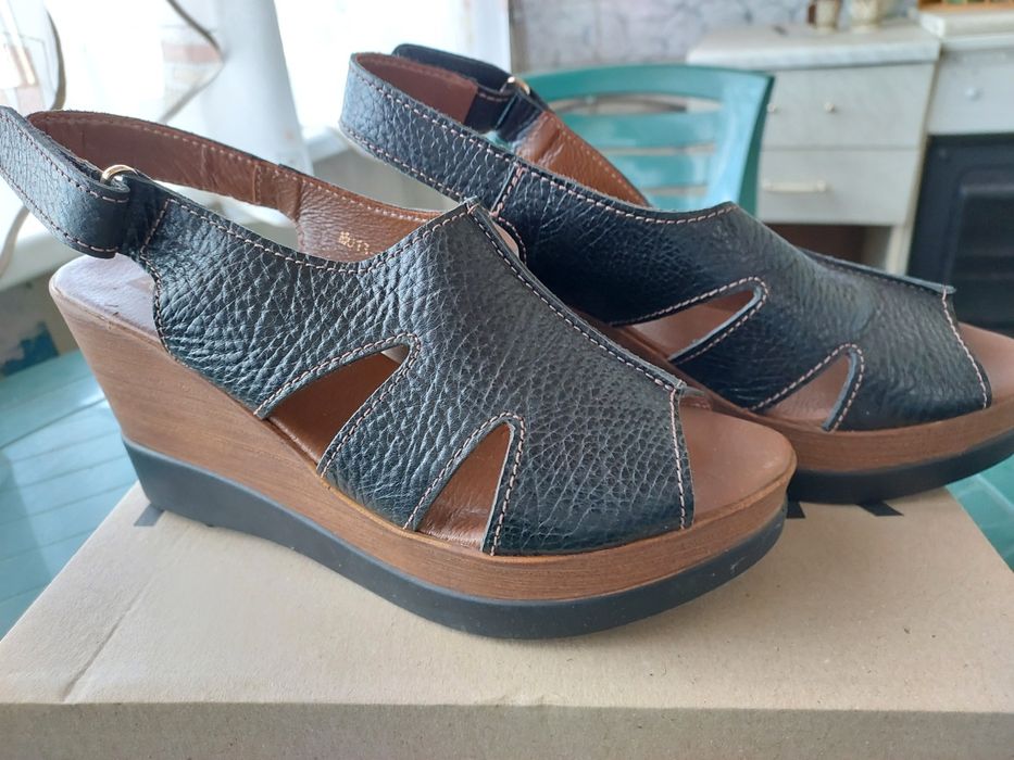 Босоножки женские натуральная кожа