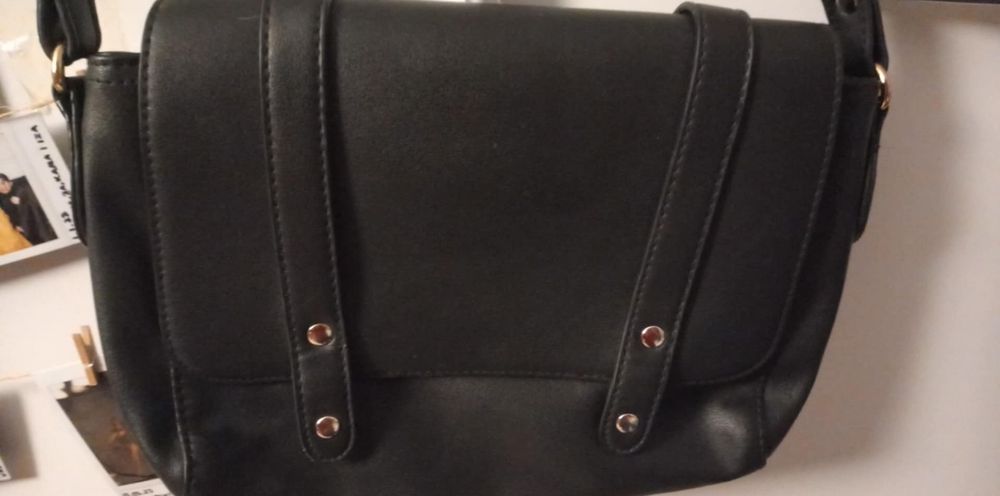 Torebka na pasku Sinsay