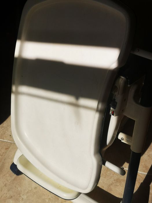 Cadeira de mesa Chico