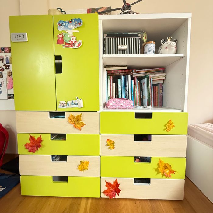 Meble IKEA Stuva z przewijakiem/biurkiem (komoda i dwa regały) + fotel gratis