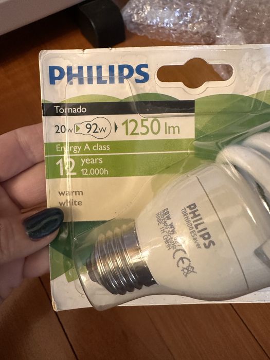 Conj Lâmpada Philips Tornado 20W Warm White