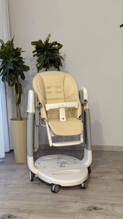 Стільчик-гойдалка Peg Perego Tatamia Follow Me