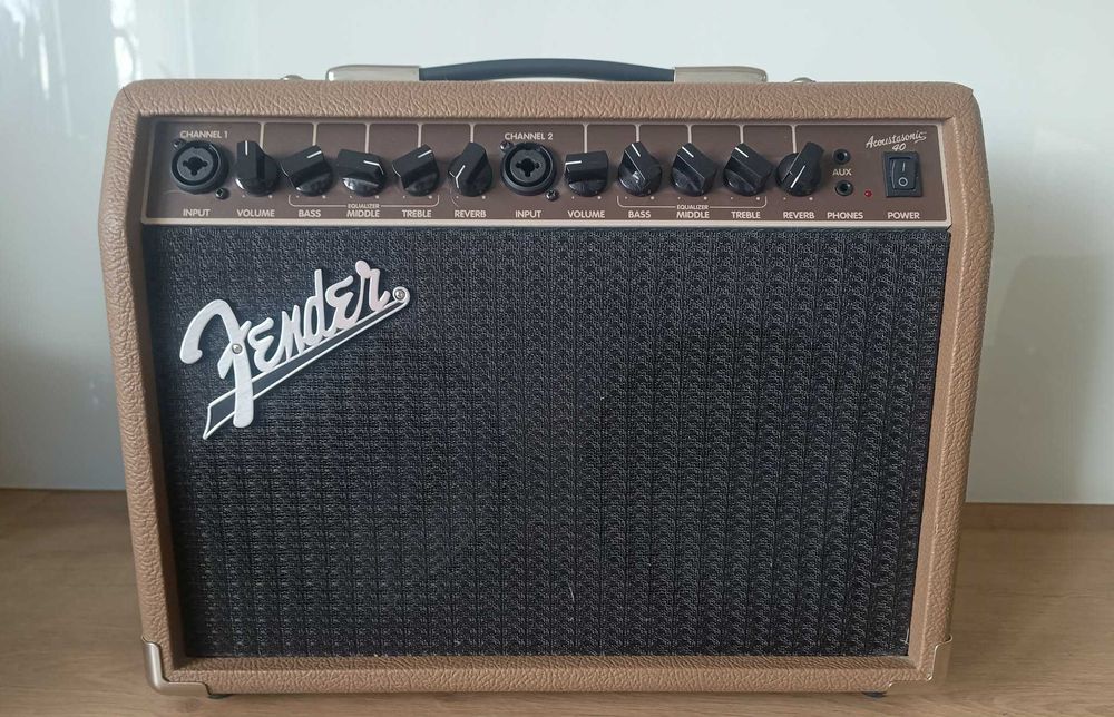 Wzmacniacz combo akustyczne Fender acoustasonic 40W