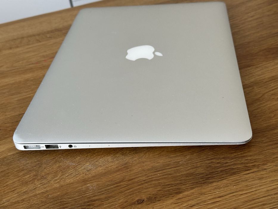 Zadbany Apple MacBook Air 13 i5