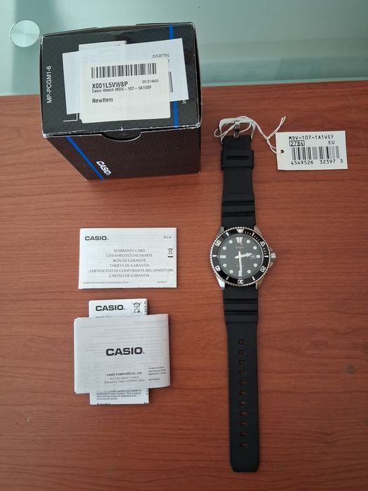 Relógio Casio novo MVD-107-1A1, nunca usado.
