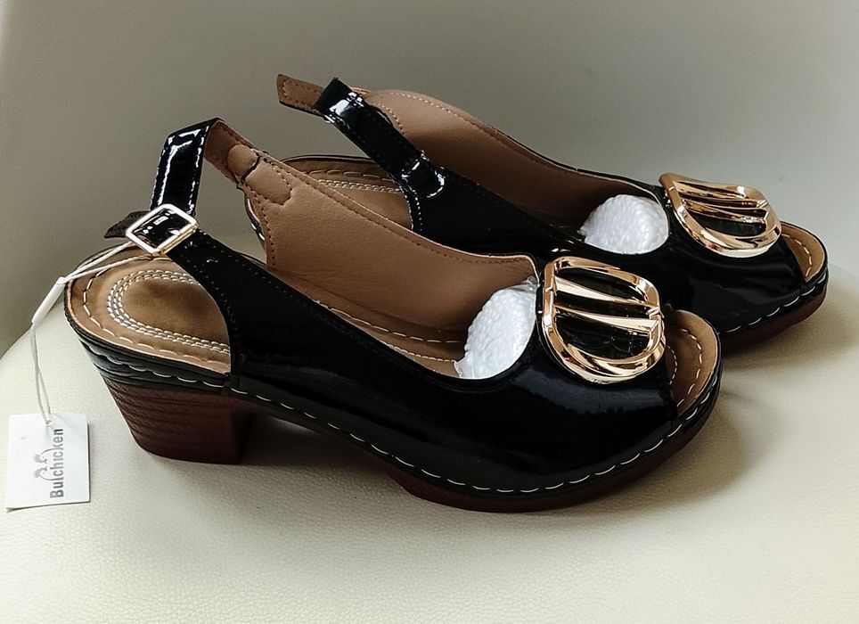 Buty damskie nowe rozmiar 41. Długość wkładki 26,5 cm