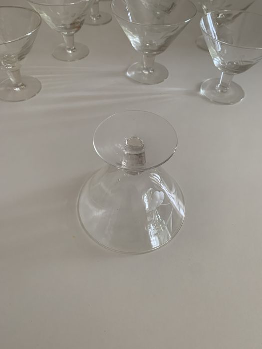 Taças muito antigas , de vidro