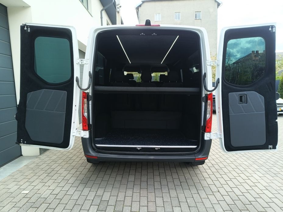 Mercedes Sprinter 907 спрінтер пасажир