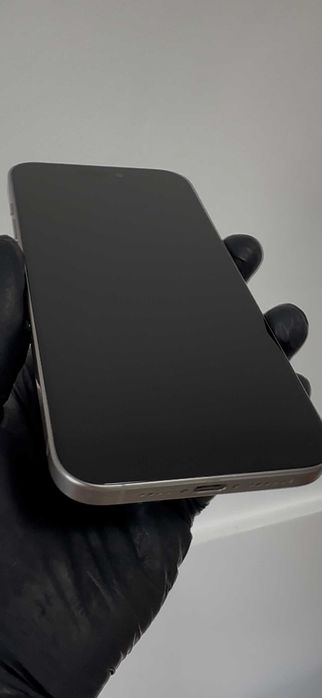 Заміна скла дисплея iPhone (відновлення диплея, переклейка) від 3 годин