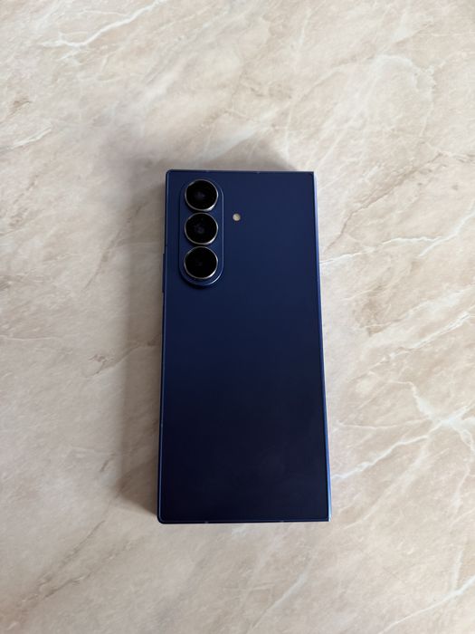 Samsung Galaxy Z Fold 7 12/256 ідеал, 100% батарея, 2 sim + esim