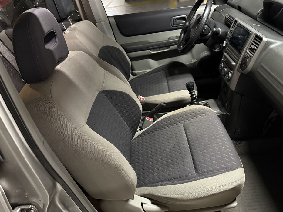 Nissan X - Trail 4:4 / 6 P
