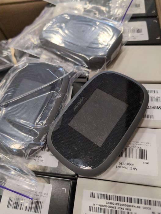 4g wi fi роутер novatel 8000/8800Lбезлім Лайф подарунок