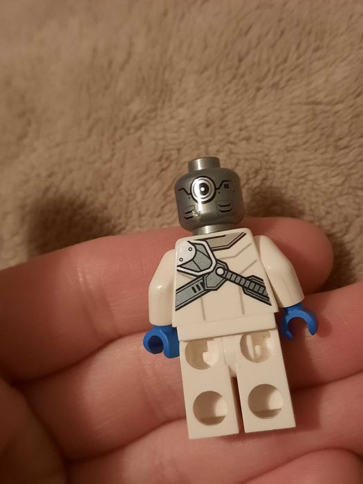 Figurka lego ninjago zane fs