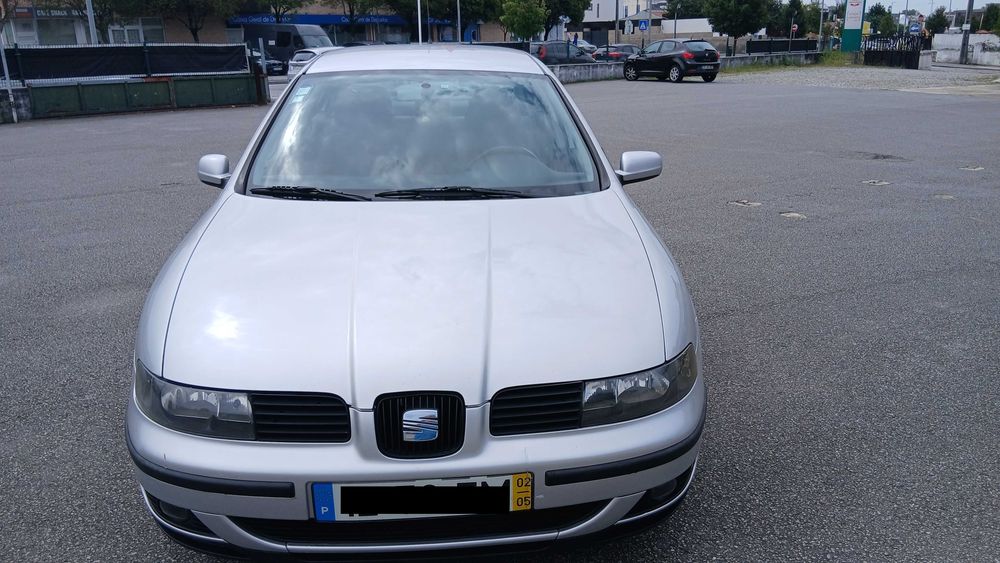 Seat Toledo 1.6 4P 185000KM T.extras Bom Preço