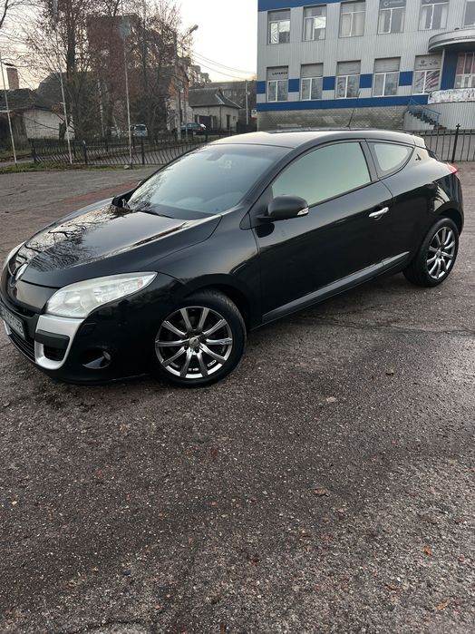 Продам власне авто RENAULT MEGANE