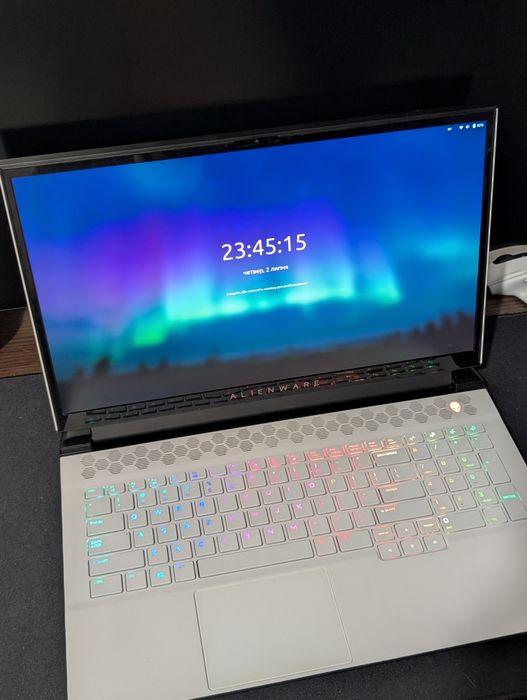 Dell Alienware m17 R4 Lunar Light | RTX 3080 16GB | i9-10980HK | 32GB RAM | 17.3" 360Hz | Преміум