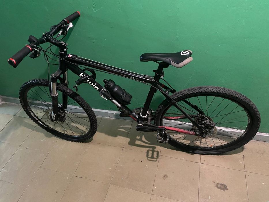Горный велосипед btwin rockrider 8.1