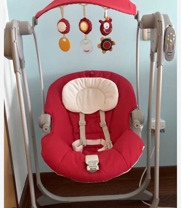 Espreguiçadeira musical e baloiço