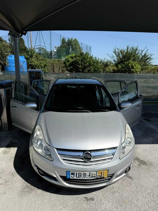 Opel Corsa D- Ano 2007