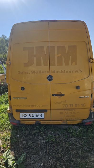 Двері Мерседес спрінтер 906 907 задні, бокові передні