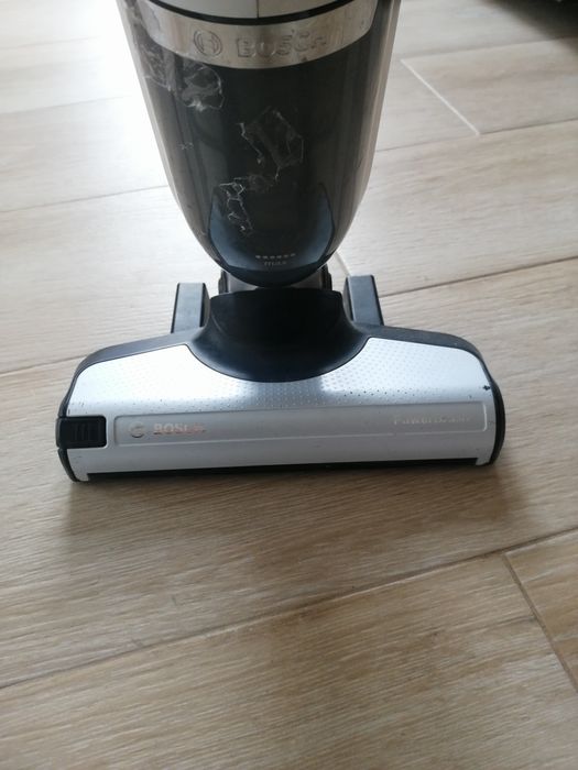 Aspirador vertical Bosch Flexxo Serie 4 25.2V