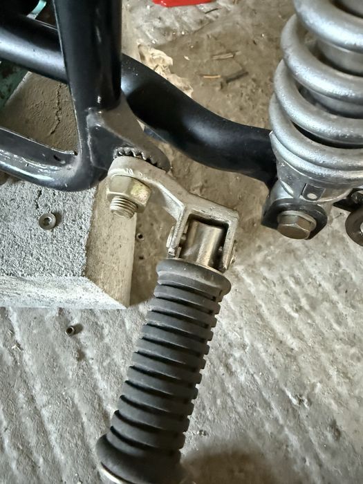 Підножки мотоцикла іж продаж попарно або комплектом