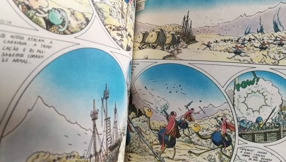 PORTES GRÁTIS 2 livros BD Andrea Romoli - Outros Mundos 20x28cm.3€cada