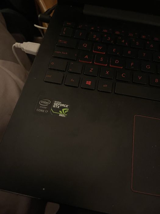 Laptop Gaming Asus