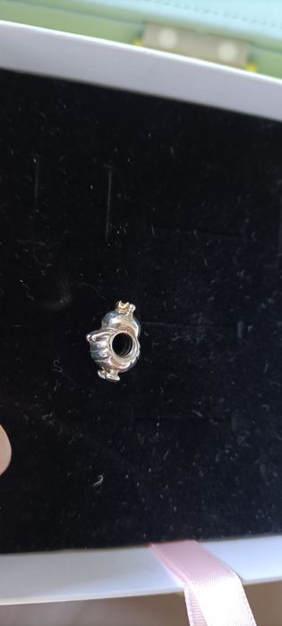 Pandora charsm tt pszczoła