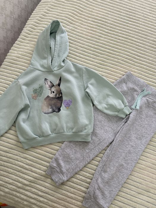 Комплект h&m для дівчинки 104