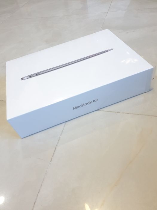 MacBook Air A2337 8GB/256GB ZAPLOMBOWANY