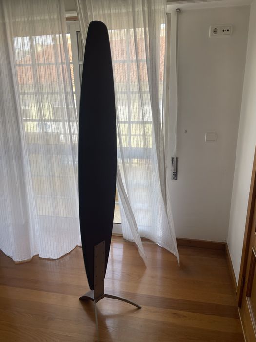 Espelho oval grande com madeira