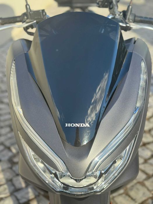 Honda PCX 125 + Top case SHADi - Muito bom estado
