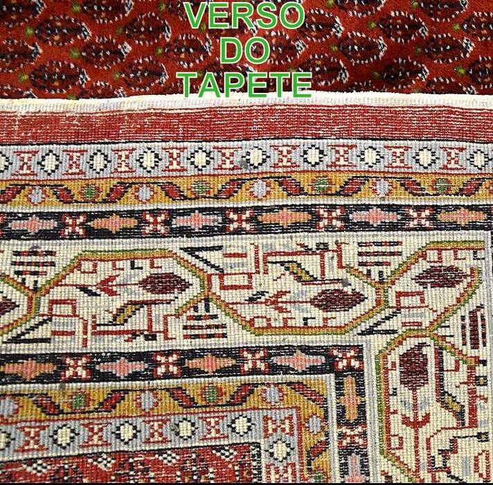 Tapete Persa SAROUGH MIR original, com 285cm x 205cm, feito em Lã sobre trama de Algodão e elaborado manualmente