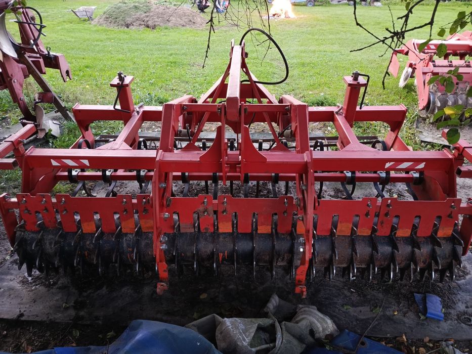 Agregat uprawowy z hydropakiem 2.7 m z wałem packera