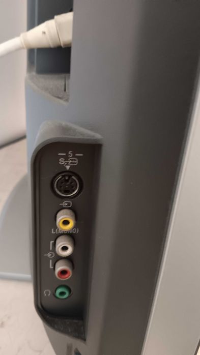 Tv Sony Bravia LCD usada em bom estado
