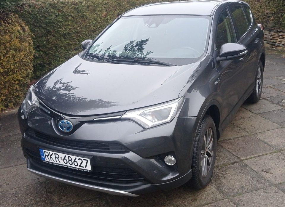 Toyota RAV4 hybrid automat