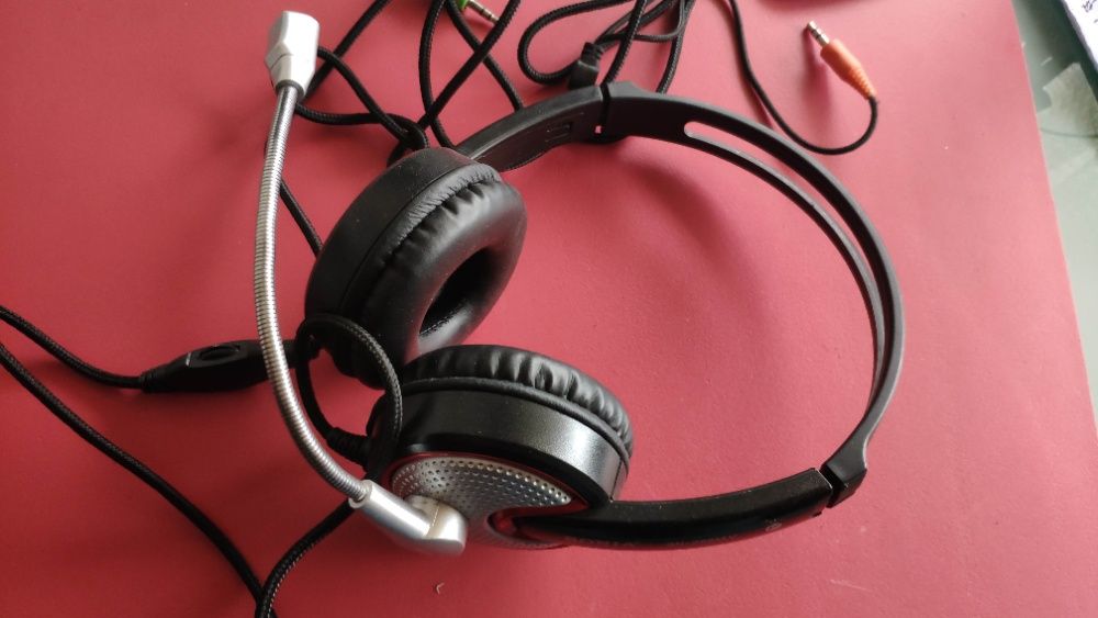 Auscultadores com micro